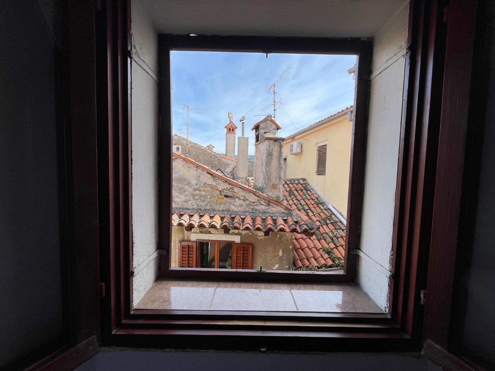 Art Apartma Izola Luaran gambar